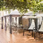 Hotel Rosa 3*