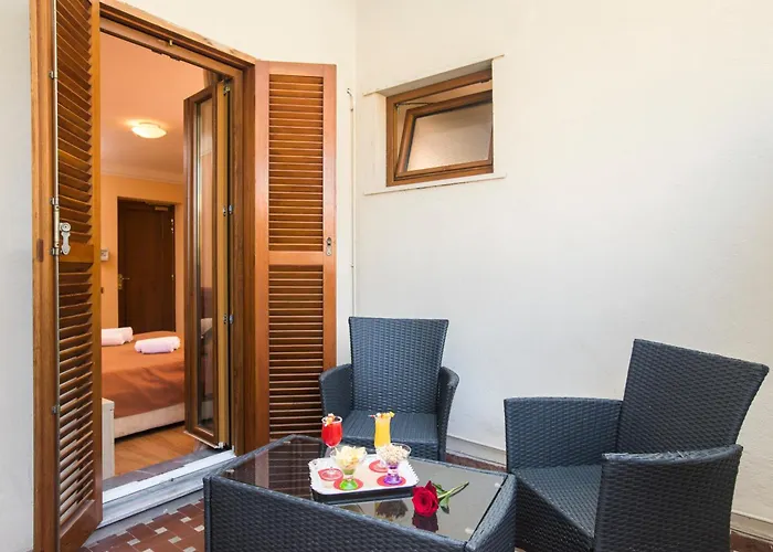 Hotel Rosa 3*