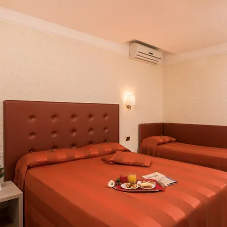 Rosa 3* Rome