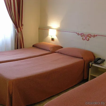 Rosa 3* Roma