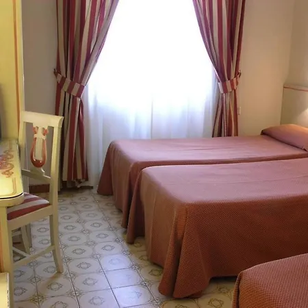 Rosa 3* Roma