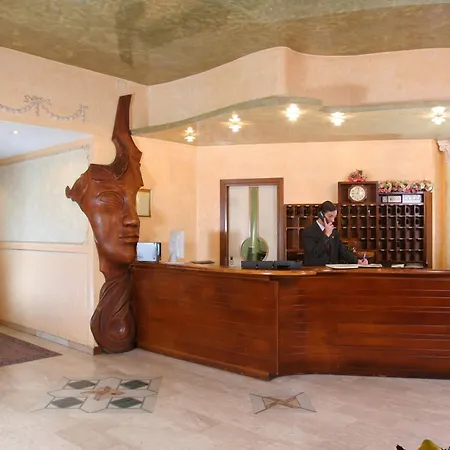 Rosa Otel 3*