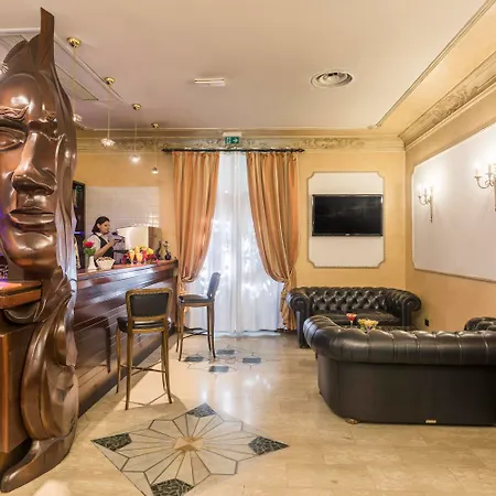 ホテル ローザ 3*