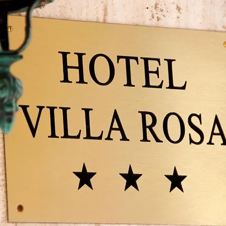 Hotel Rosa 3*