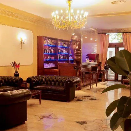 ホテル ローザ ローマ